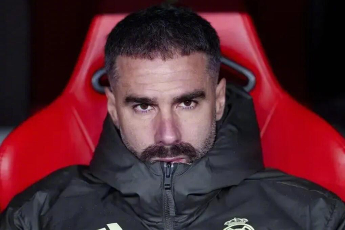 亚博体育平台-皇马队长卡瓦哈尔希望续约留队，俱乐部称其为标志性人物|皇马跟队记者团队|皇家马德里|球队|谈判|赛季_新浪体育_新浪新闻